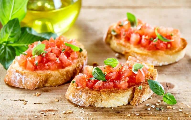 bruschetta-pão-italiano-antipasto-casamento-italiano